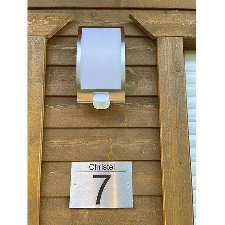 Christel Modern Retreat Holiday home *