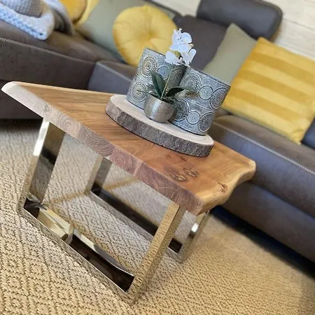 Christel Modern Retreat Holiday home
